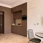 Harmony Collection I 2Br Suite 4P Opera Grevin