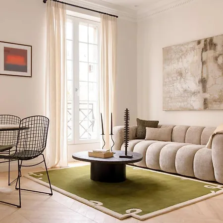 Harmony Collection I 2br 4p Opera Grevin Apartment *